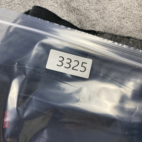 Levis 541 Athletic Taper Jeans Mens 33x29 Black Low Rise - Picture 14 of 14